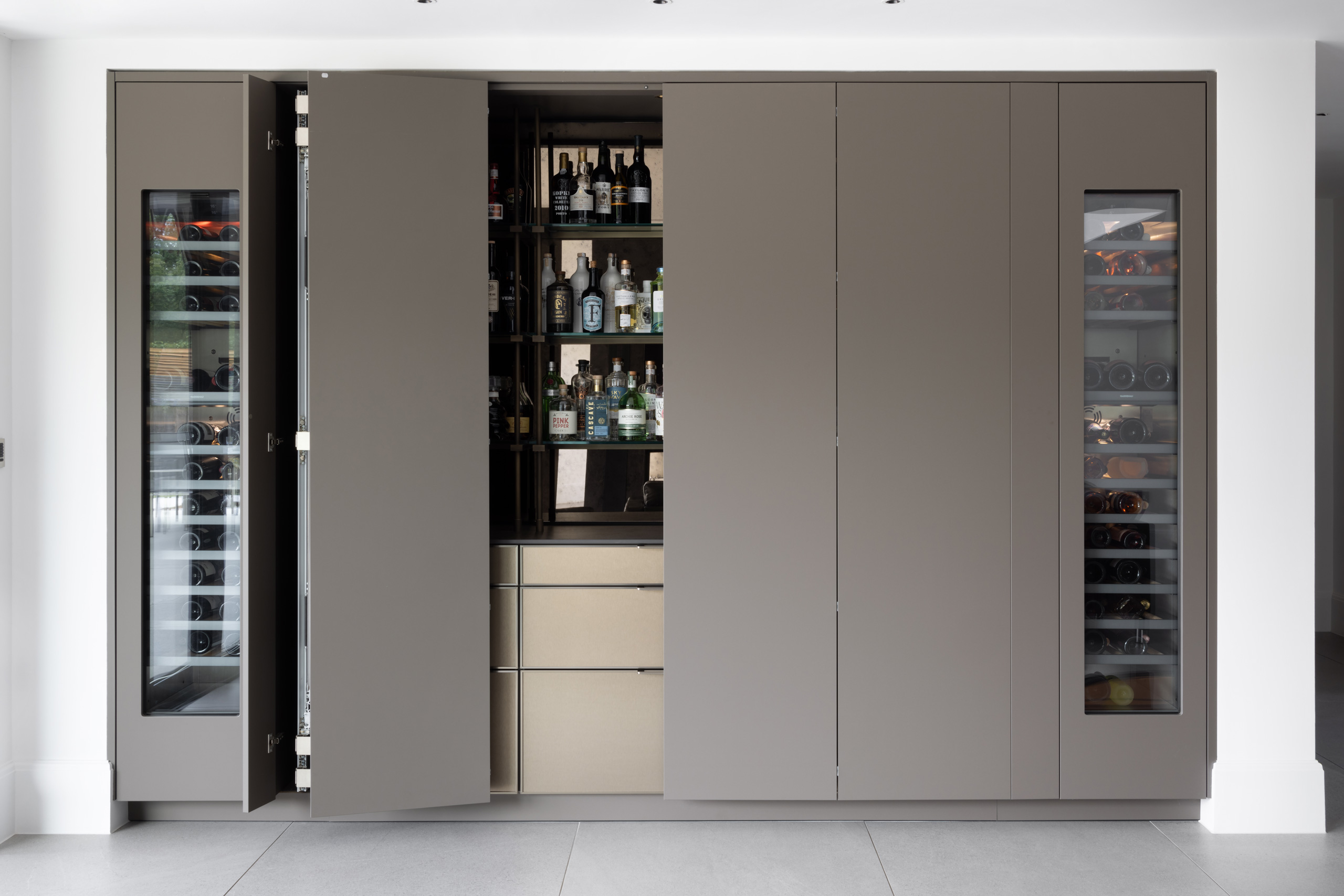 Function and Flow kitchen Bar with Doors opening | The Myers Touch